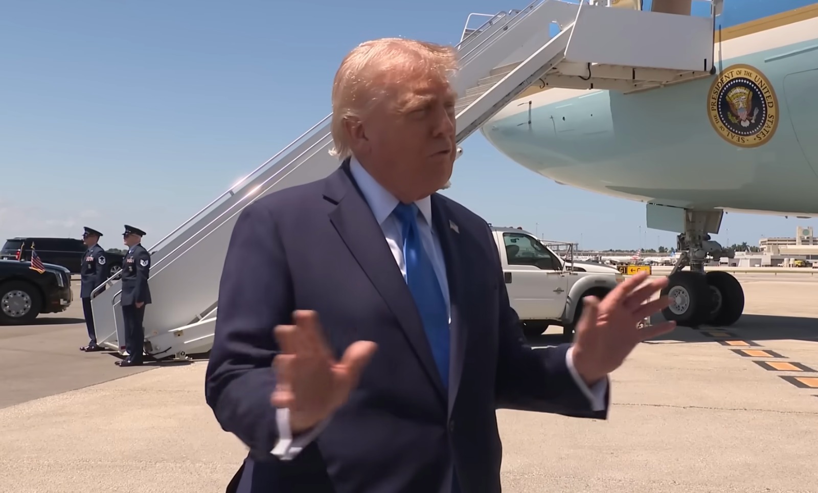 Demócratas buscan frenar intervención militar en Cuba antes de que se cumpla el ultimátum de Trump