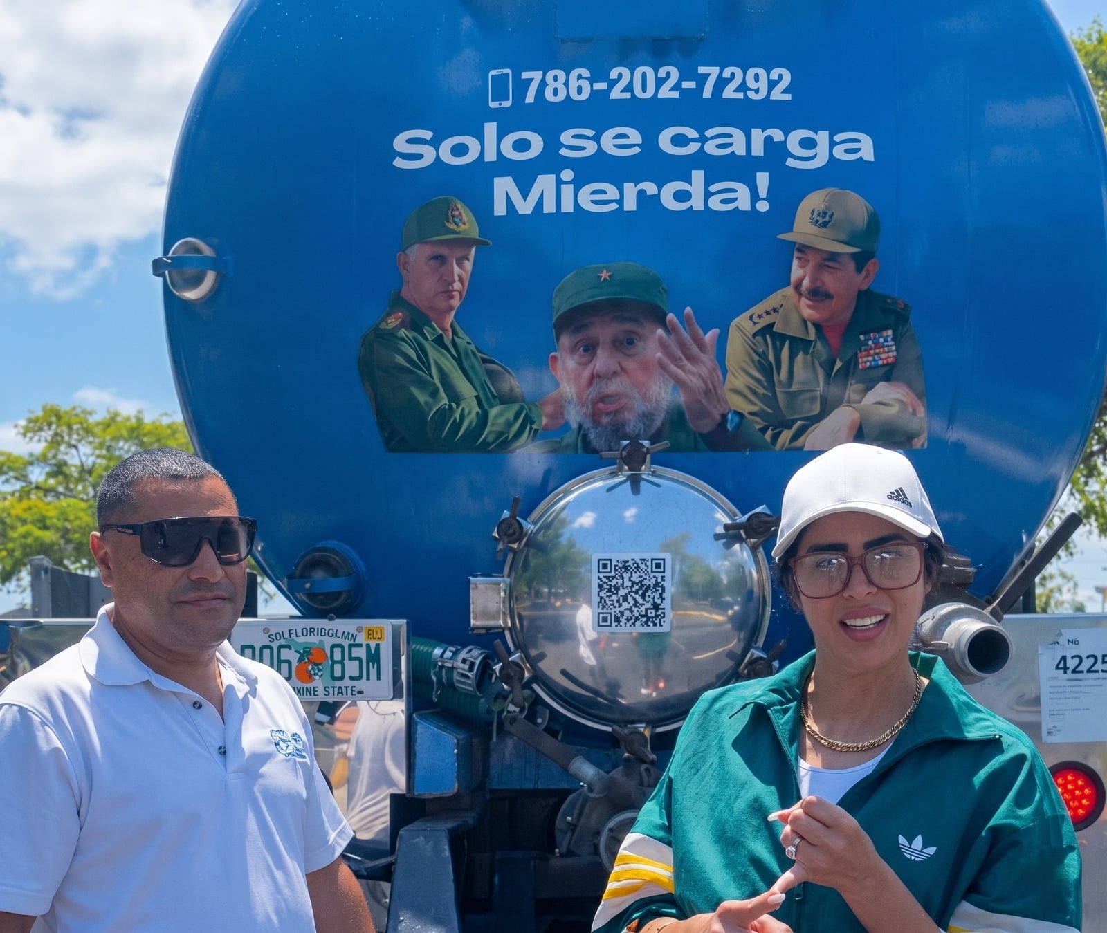 Empresa de construcción utiliza fotos de los Castro para promocionar recogida de desechos