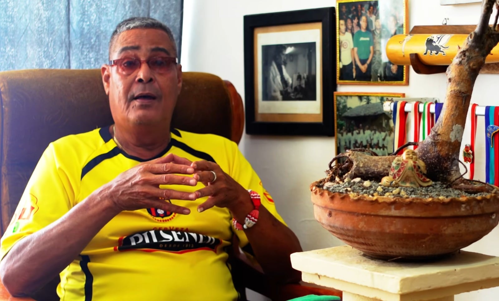 Ex lanzador Lázaro Valle retrata el drama de Cuba: “No he podido sacar los restos de mi madre”