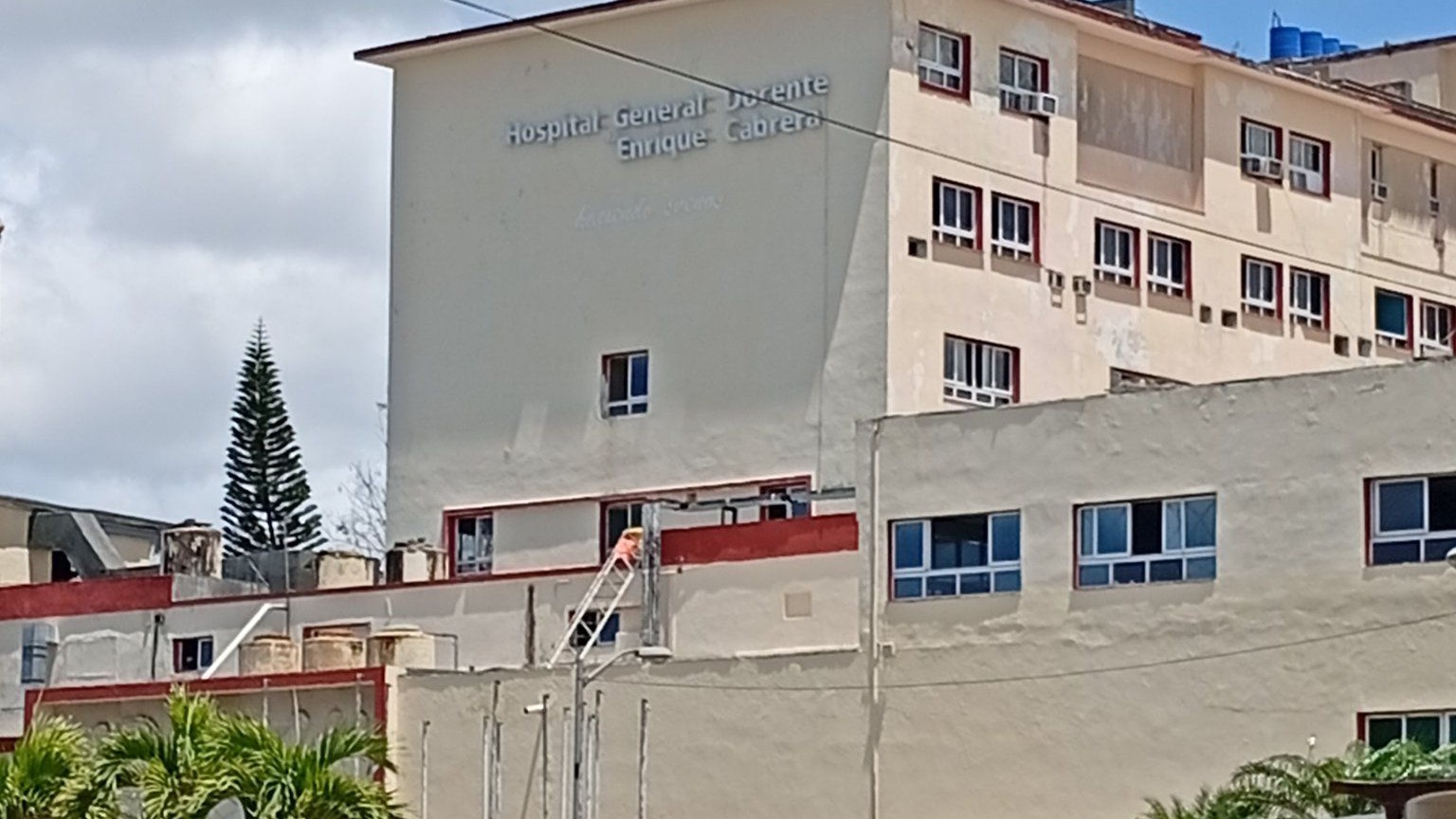 Hospital General Docente Enrique Cabrera-Facebook