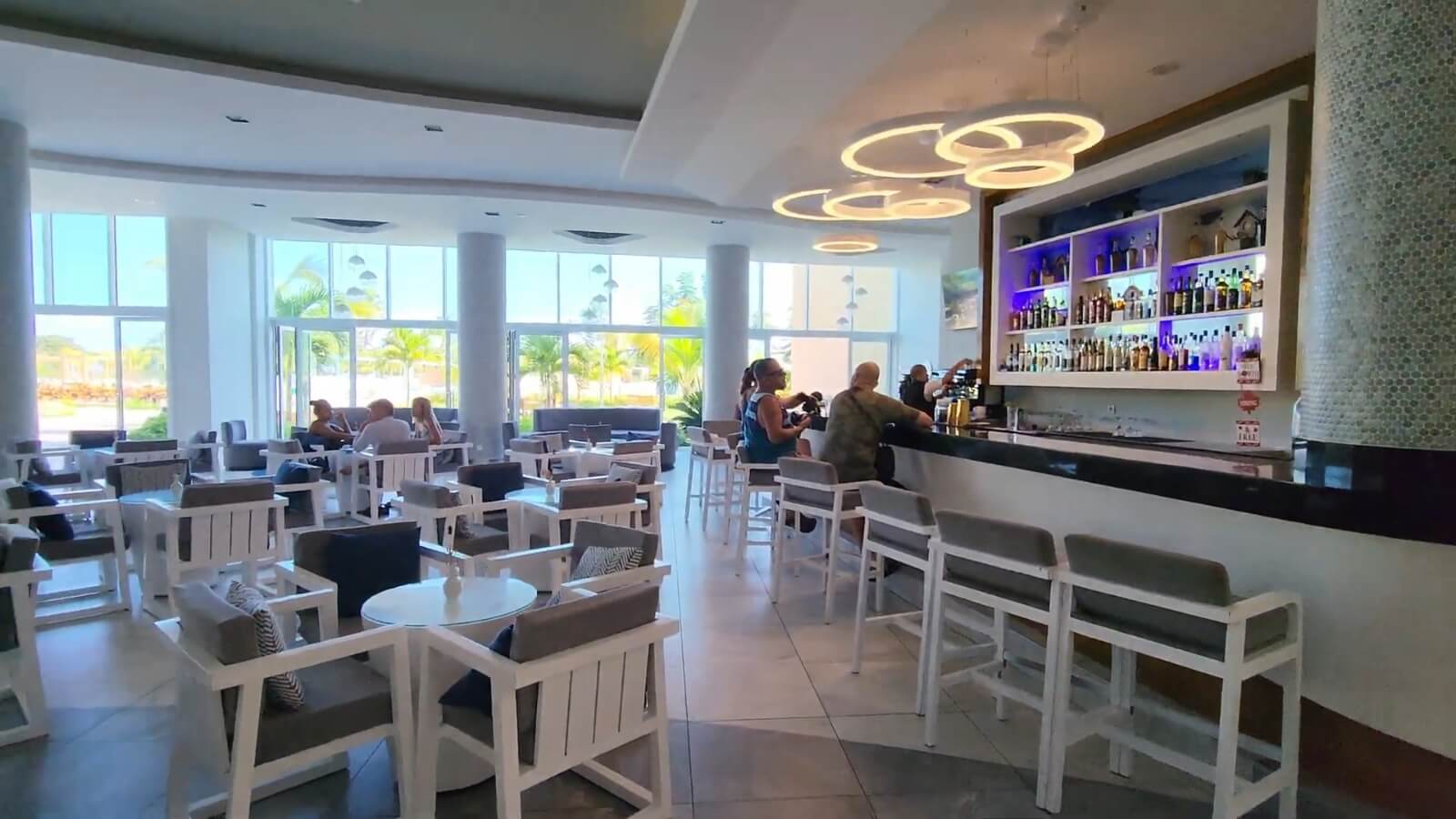 Hotel de Varadero, cinco estrellas y todo incluido, es el más malo de Cuba