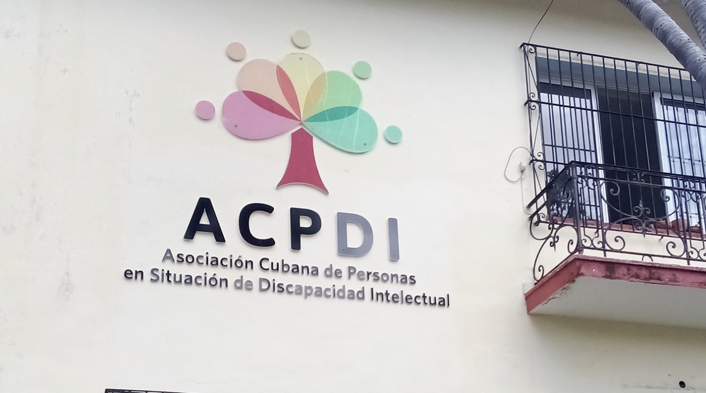 Familias en Holguín denuncian que niños con autismo llevan meses sin recibir su dieta médica oficial