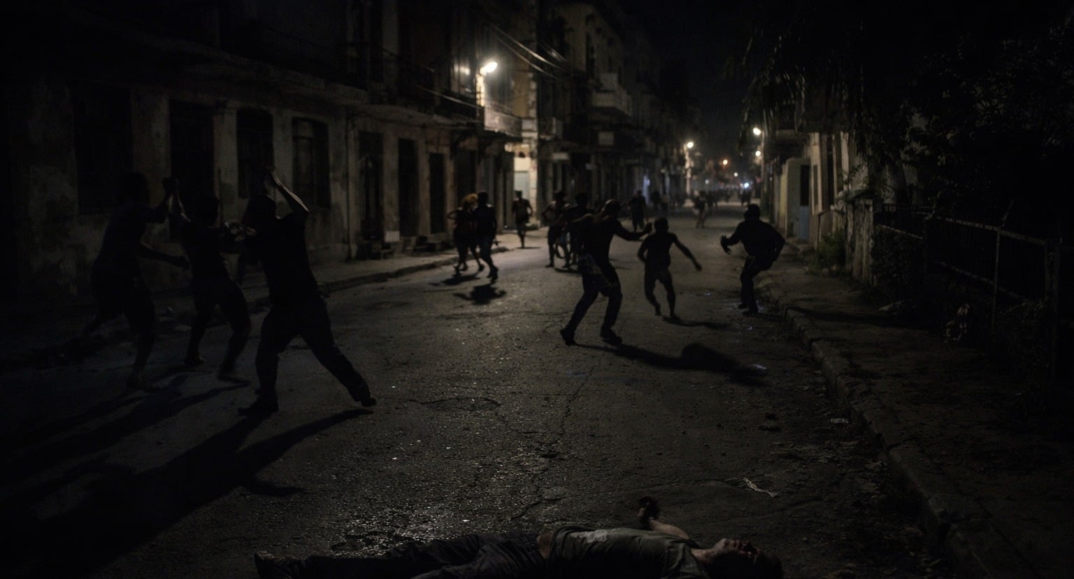 Pánico en La Habana: violenta pelea entre pandillas deja heridos y expone la ausencia policial