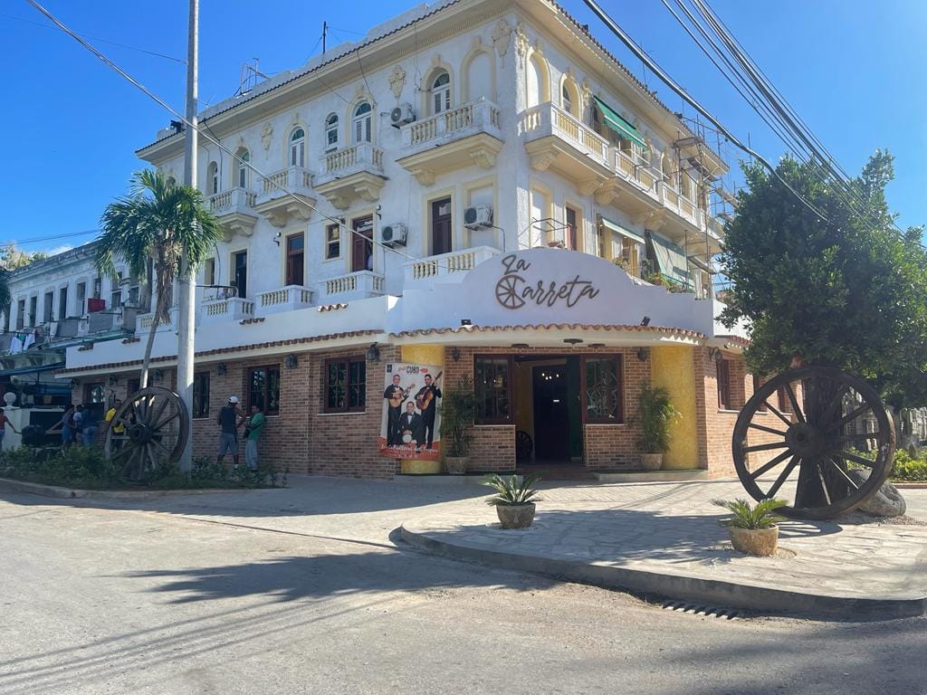 Polémica en con el restaurante La Carreta: ¿tiene la comida más barata en toda La Habana?