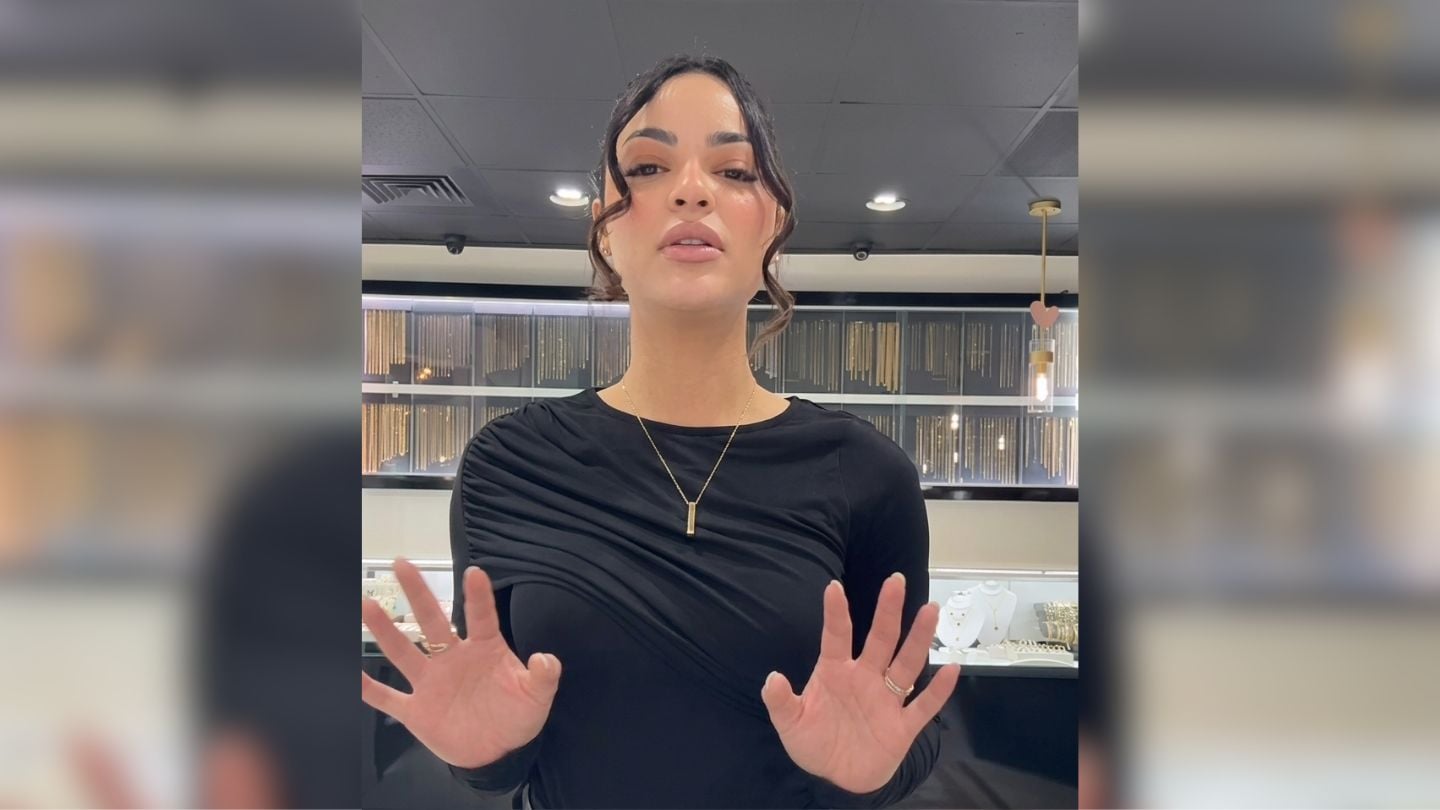 Residente en Tampa, hija de una represora castrista, lanza mensaje al exilio cubano