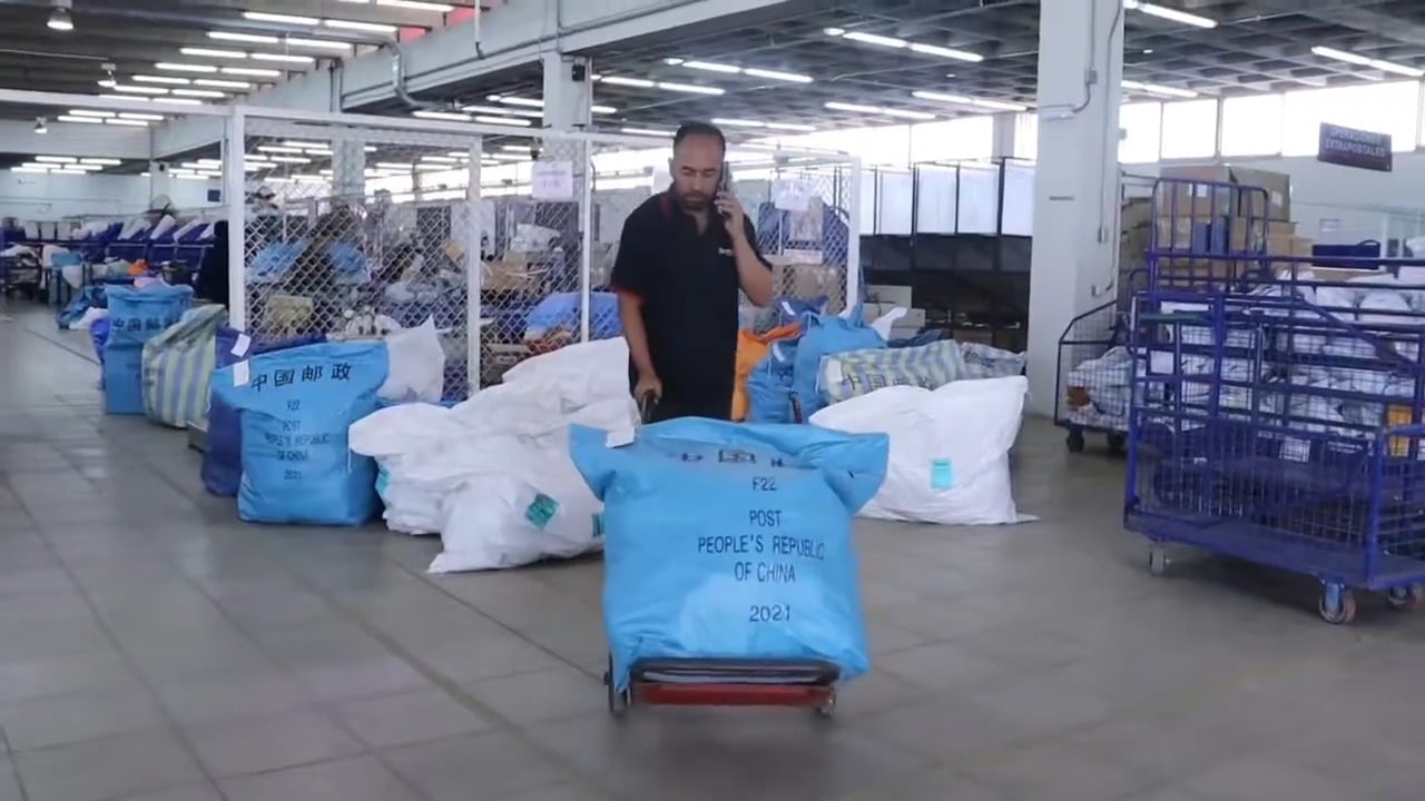 Suspenden envíos de paquetes a Cuba por la escasez de combustible