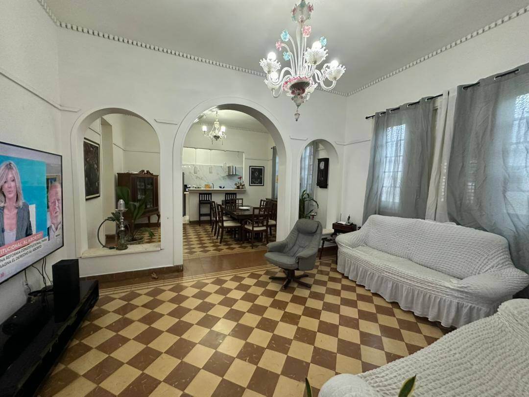 Venden casa en el Vedado por 120.000 dólares sirve para AirBnB (3)