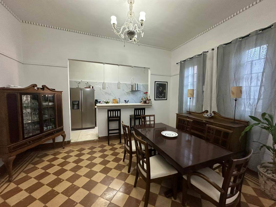 Venden casa en el Vedado por 120.000 dólares sirve para AirBnB (3)