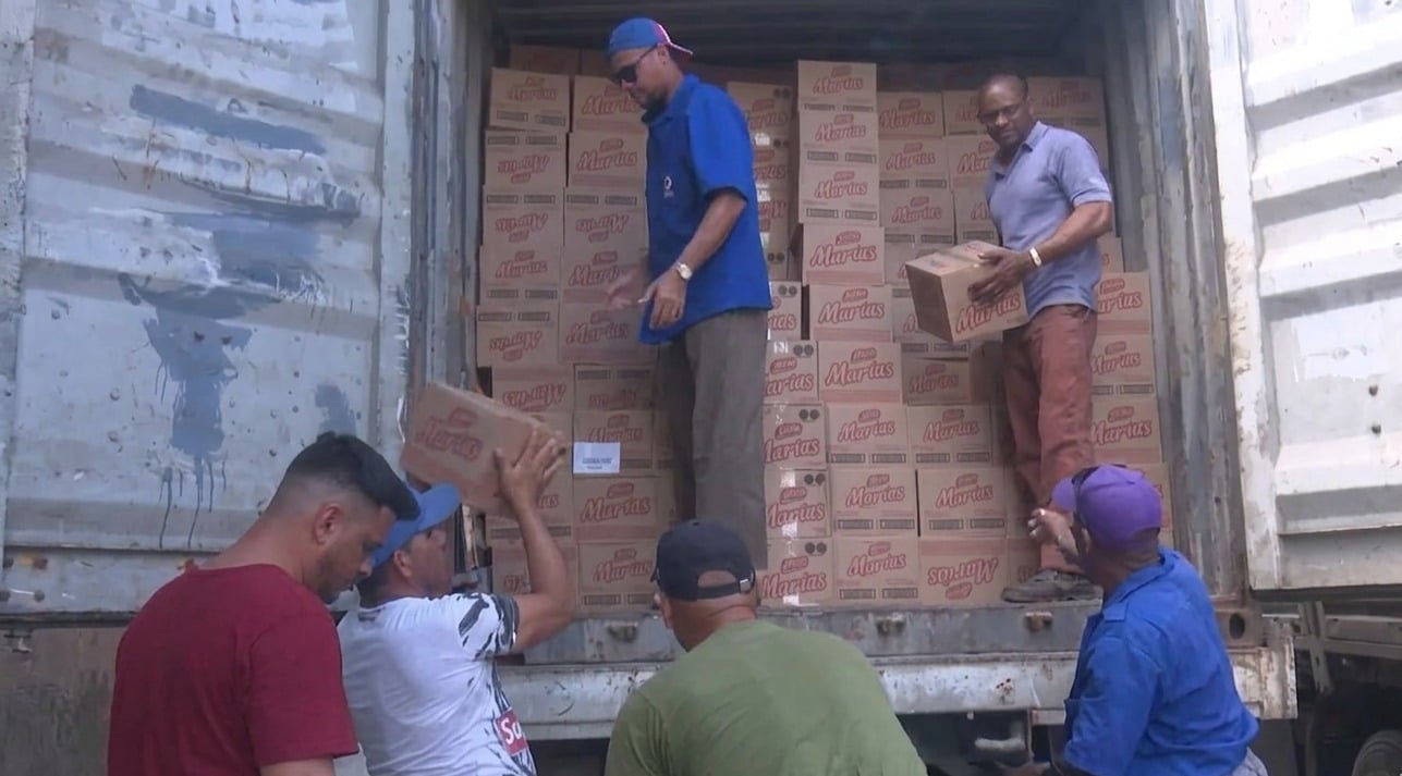 Venezuela dona a Cuba 25 toneladas de alimentos y medicinas
