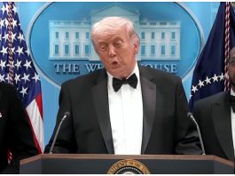 Donald Trump se comparó con figuras históricas como Abraham Lincoln y John F. Kennedy. (Captura de pantalla © Forbes Breaking News- YouTube)