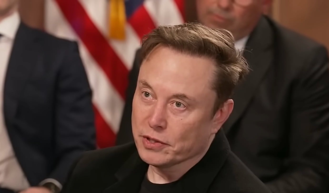 ¿Elon Musk silenció al régimen cubano? Cuentas oficiales denuncian desplome masivo en X