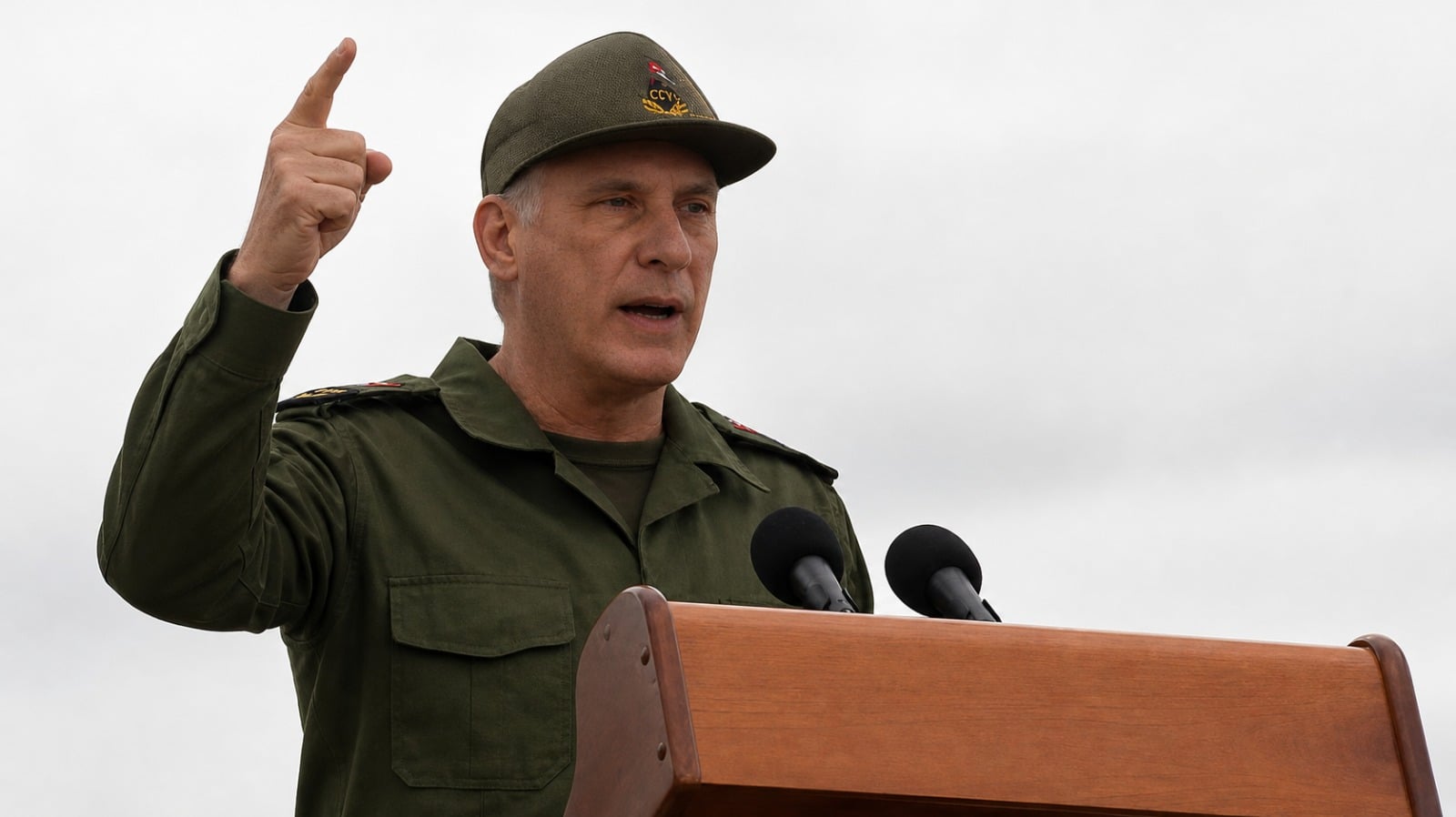 Díaz-Canel desafía a Trump tras amenaza con portaaviones: “No habrá rendición”
