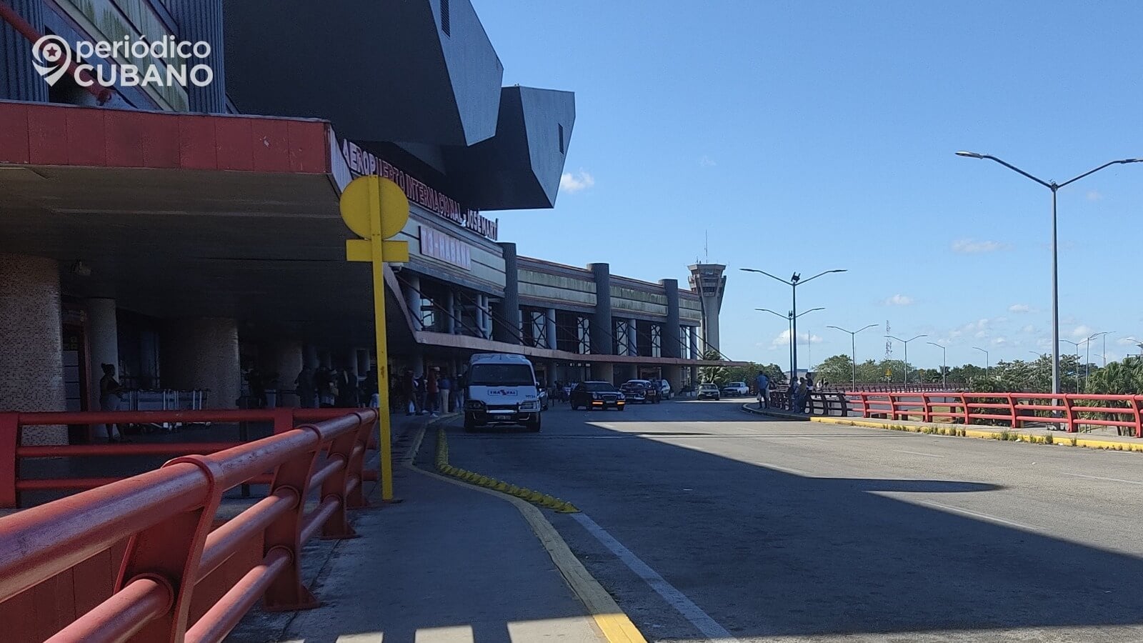 Impiden entrada a Cuba a quienes hablen mal, se opongan al régimen castrista o planeen “acciones hostiles”