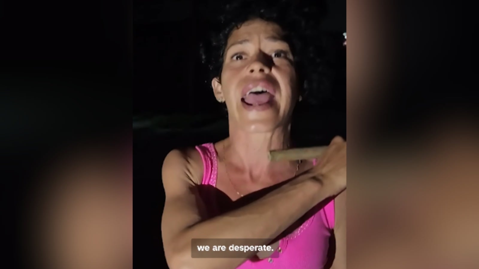 Madre cubana protesta contra el gobierno “Hemos bajado 20 libras, ya no aguantamos más”