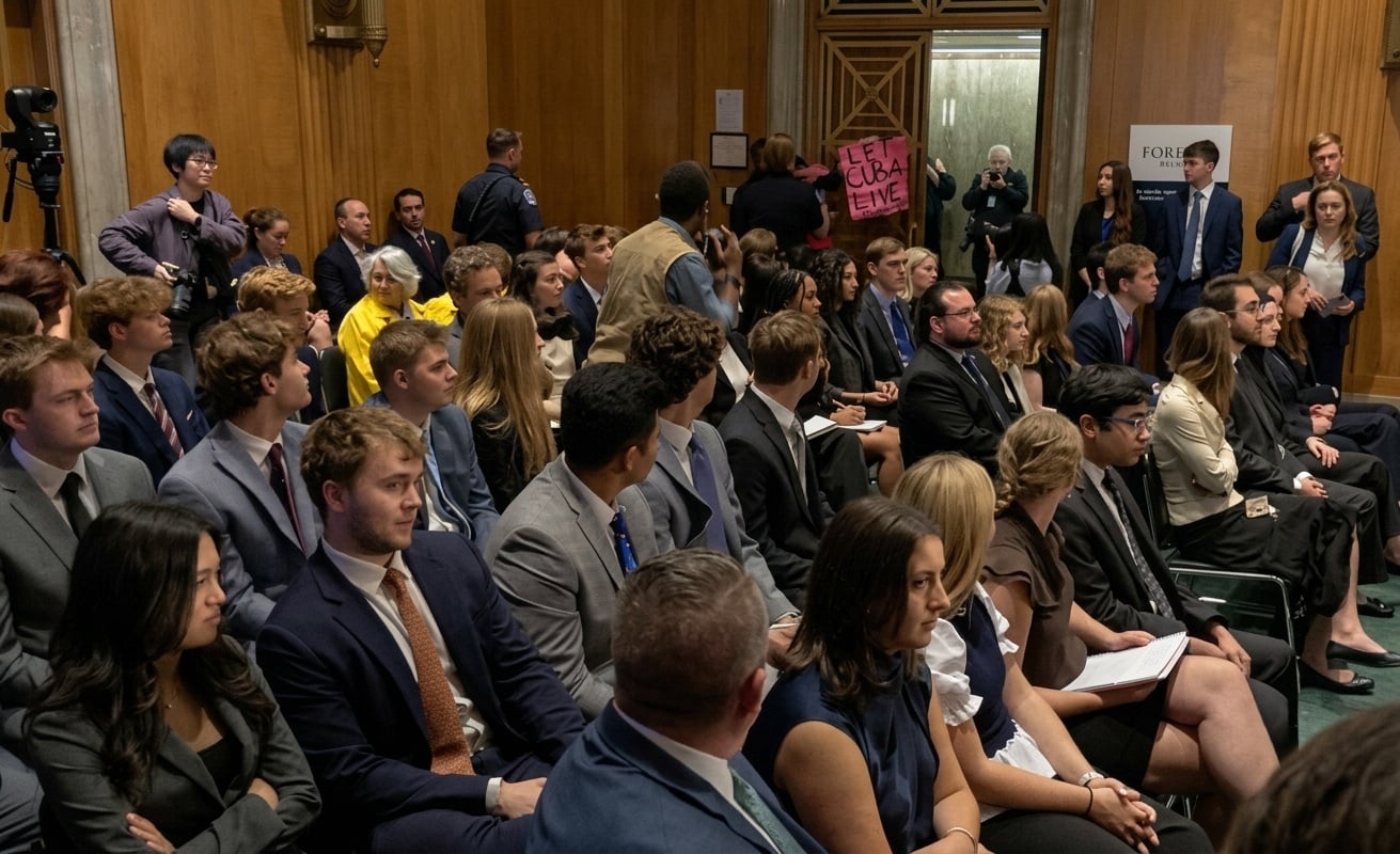 Activistas procastrista increpan a Marco Rubio en el Congreso de EEUU2