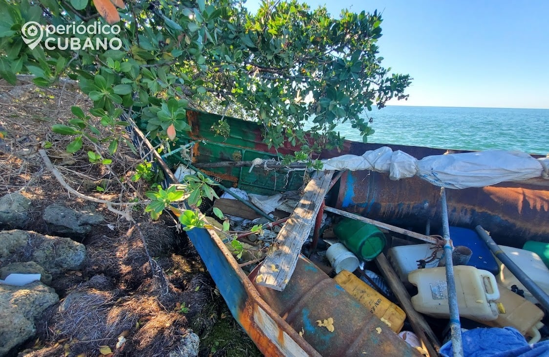 Fotografía de una balsa utilizada por cubanos.