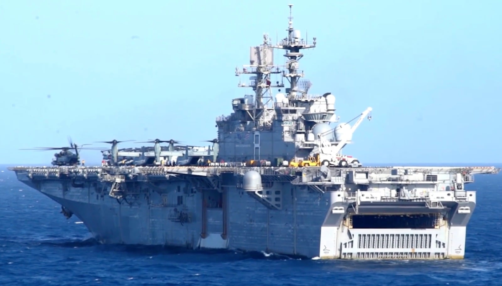Buque de guerra estadounidense USS Fort Lauderdale llega a aguas del Caribe