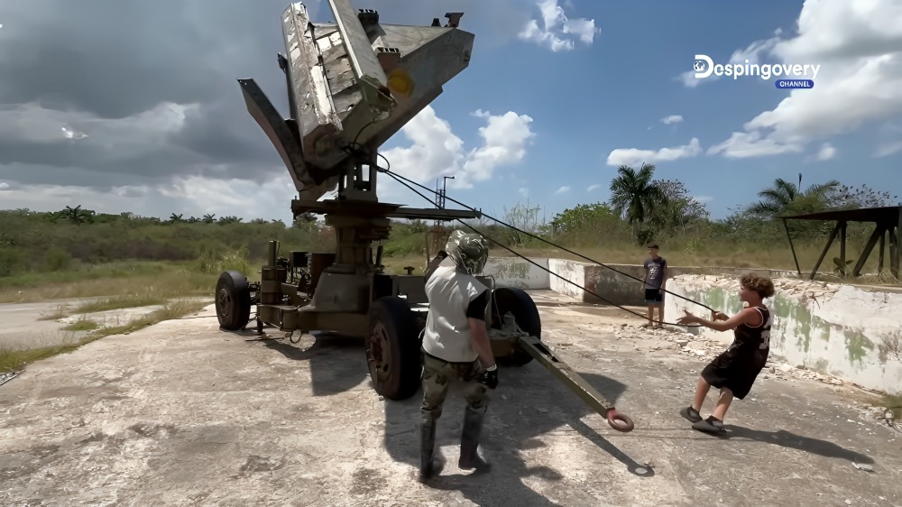 Tribunal militar procesará al creador de Despingovery Channel