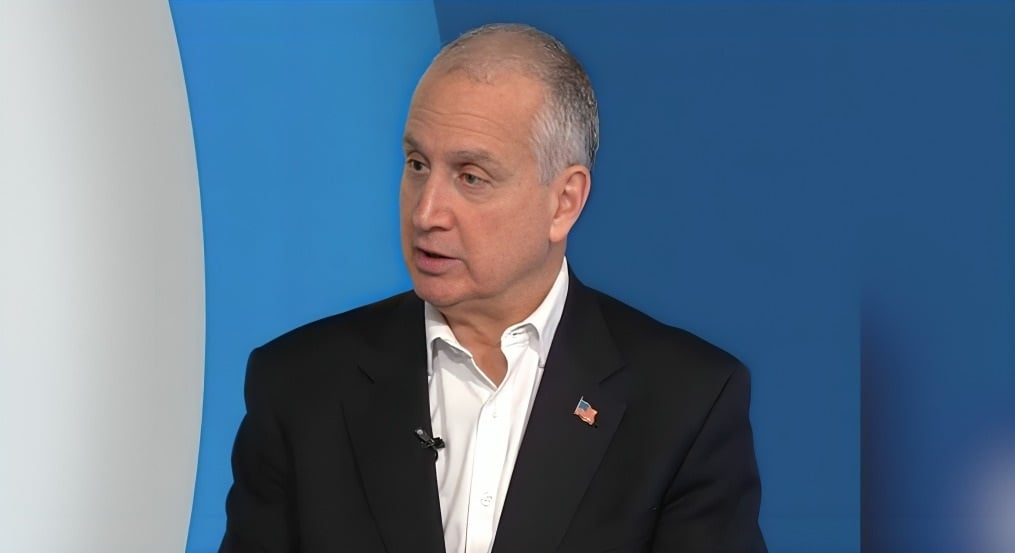 El congresista Mario Díaz-Balart pide revisar estatus migratorio en EEUU de familiares de Alejandro Castro Espín