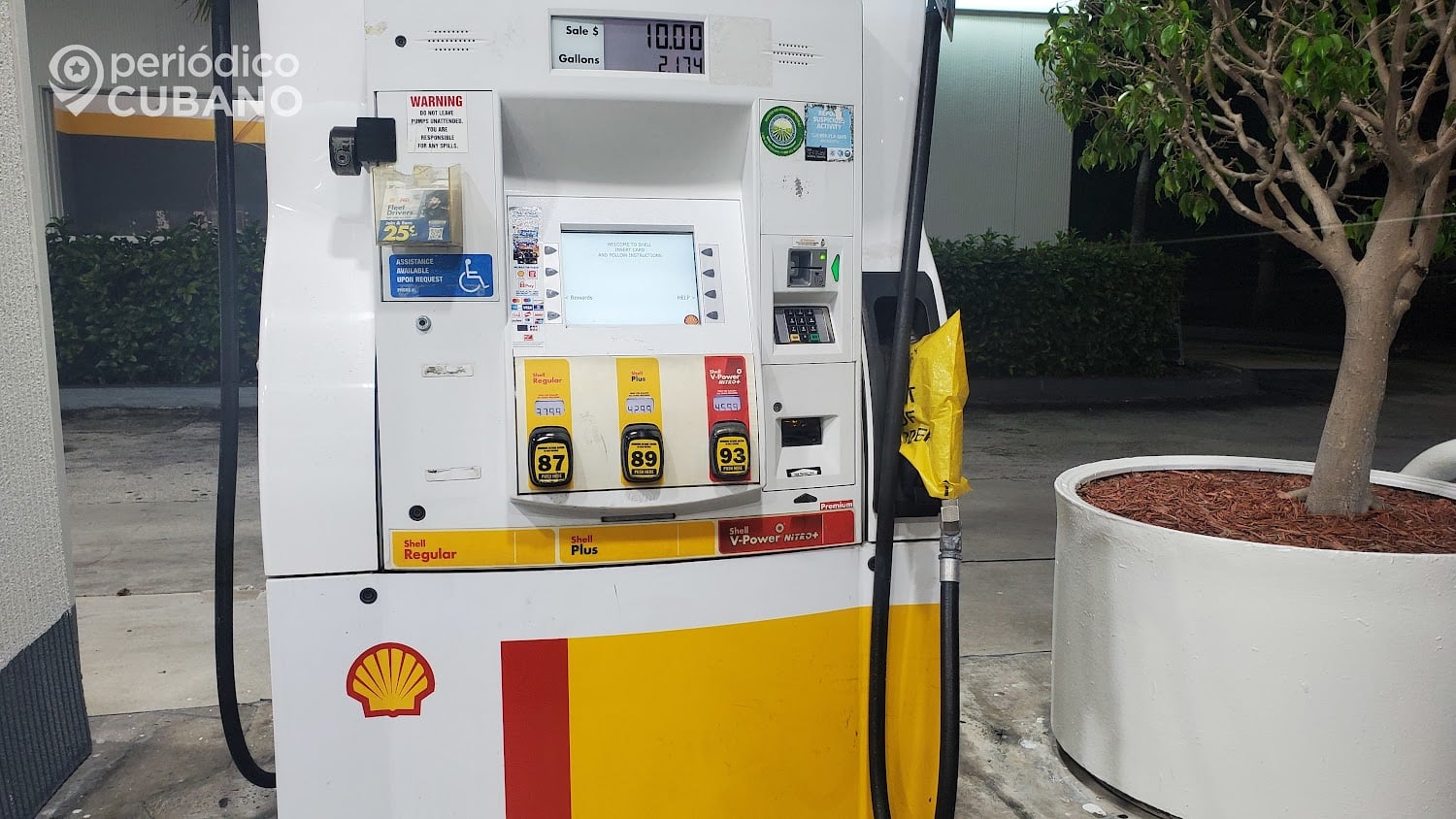 El precio del combustible se elevó debido al conflicto entre EEUU e Irán. (Foto © Periódico Cubano)