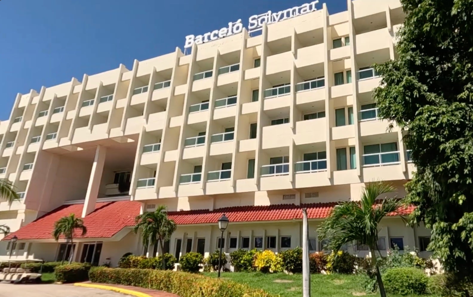 Hotelera Barceló evalúa irse de Cuba: “Respetamos la normativa de EEUU”