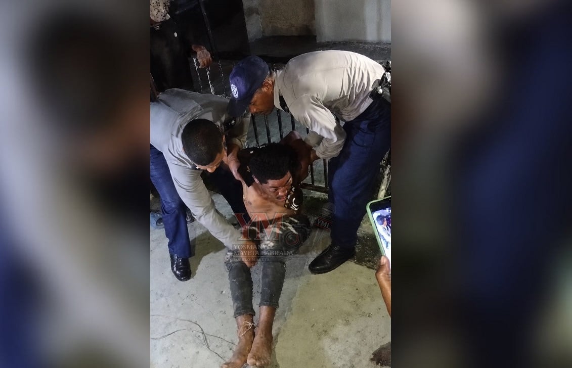 Ladron detenido por vecinos en Santiago de Cuba.