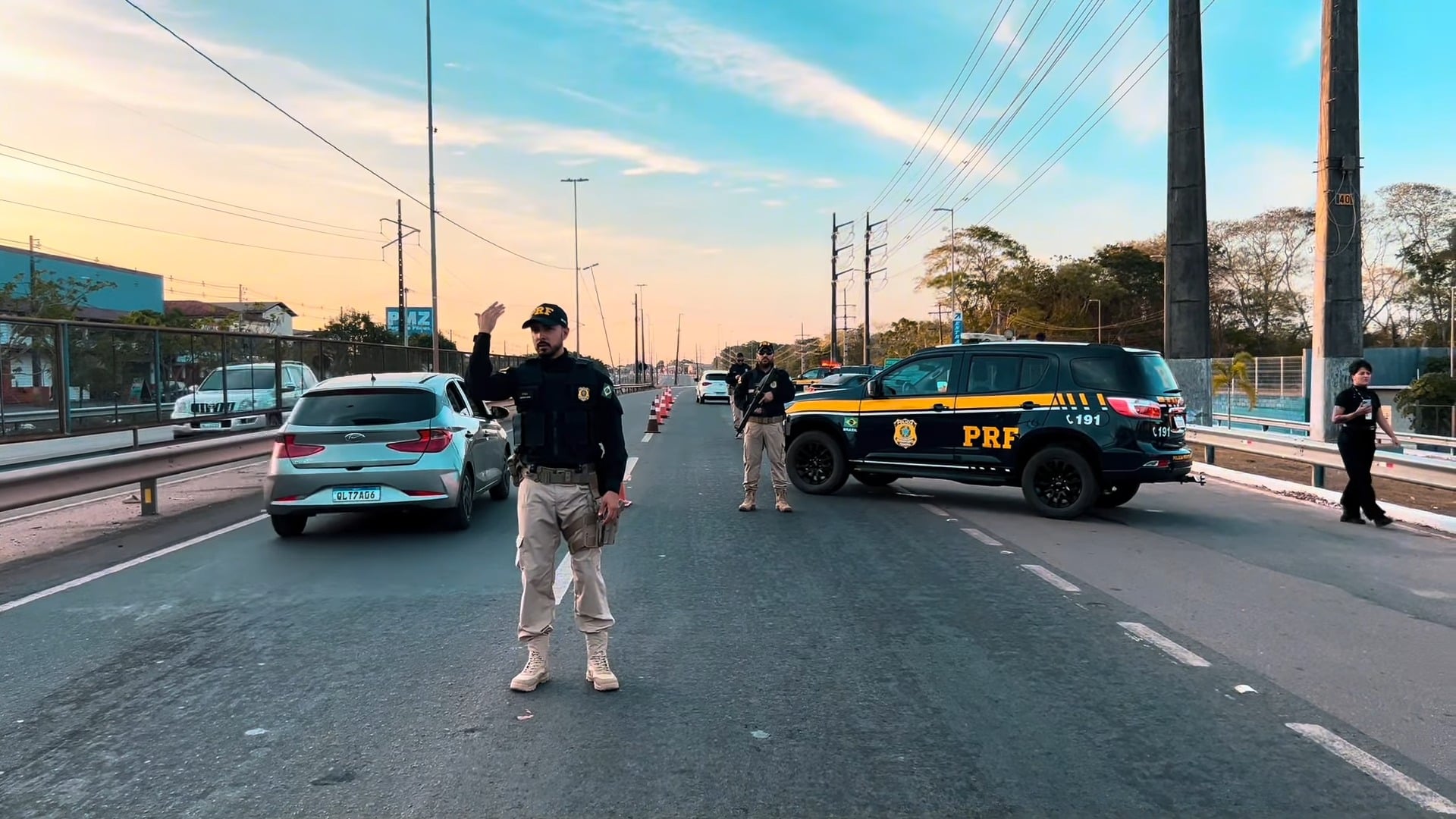 Miembros de la Policía Federal de Carreteras de Brasil.