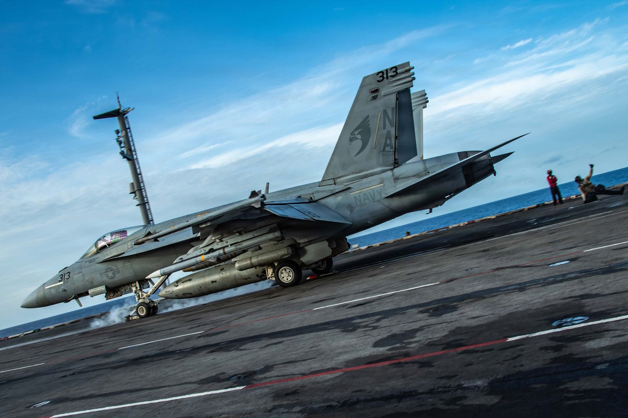 Portaaviones de EEUU en el Caribe realiza pruebas de ataque en medio de presión sobre Cuba1 (1)