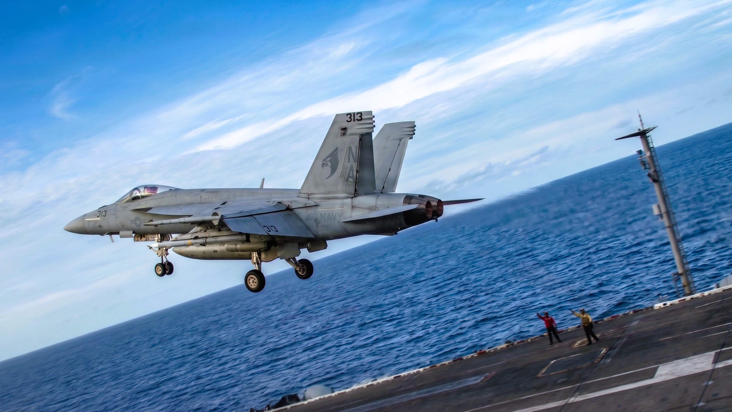 Portaaviones de EEUU en el Caribe realiza pruebas de ataque en medio de presión sobre Cuba