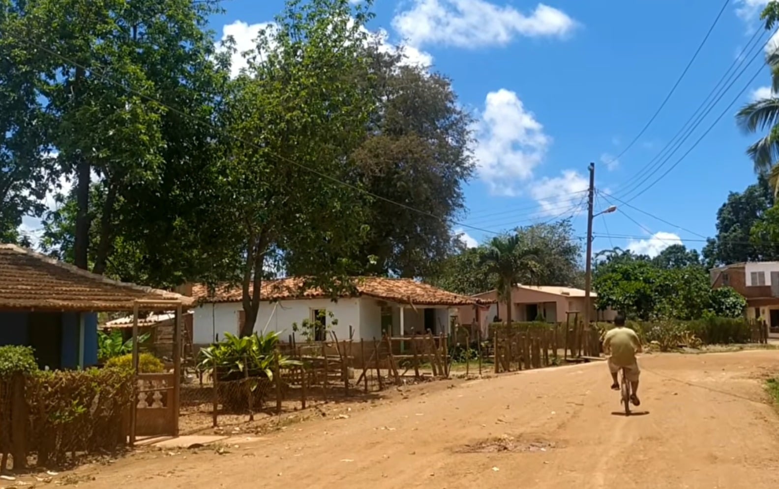 Tierras de emigrados cubanos quedarán bajo el control del Estado con la nueva Ley de Tierra