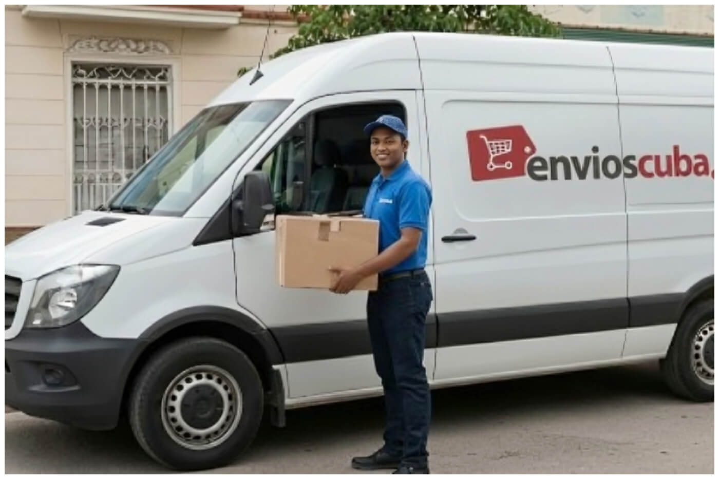 Repartidor con camioneta de EnvíosCuba.