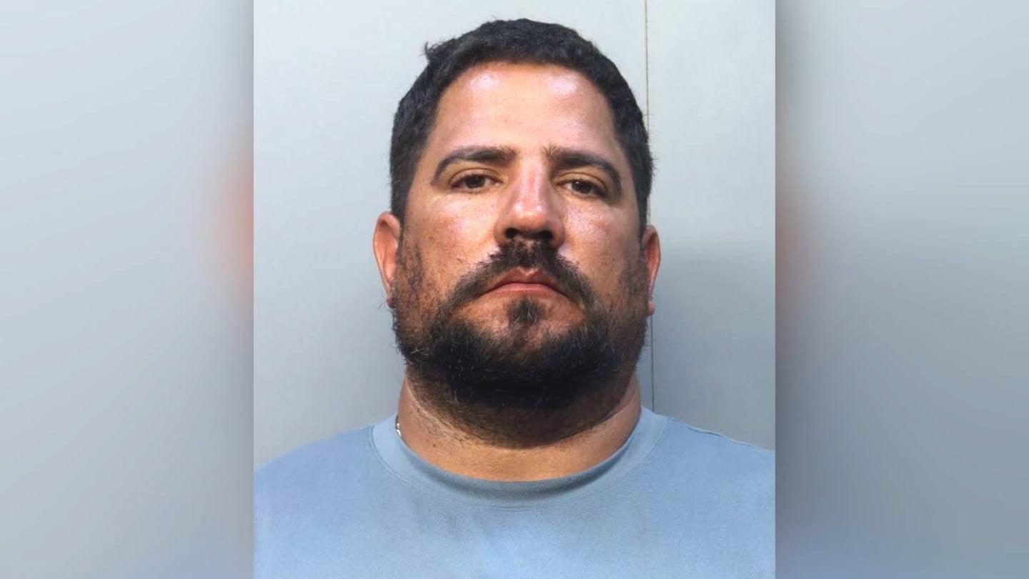 El cubano Karel Clavel Beltrán tiene una amplio historial delictivo en Miami-Dade