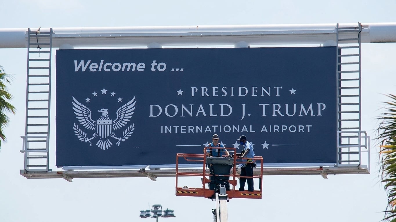 El aeropuerto de Palm Beach cambia de nombre de Presidente Donald Trump