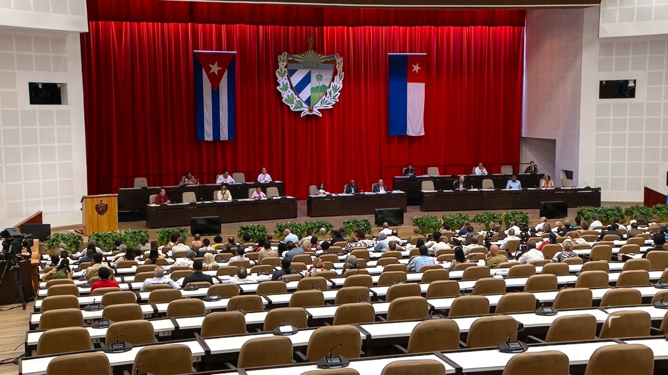 Asamblea Nacional aprueba nueva Ley de Vivienda para Cuba