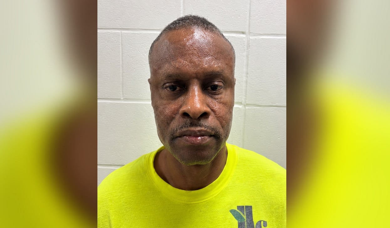 Fotografía de cubano detenido por ICE en Kentucky.