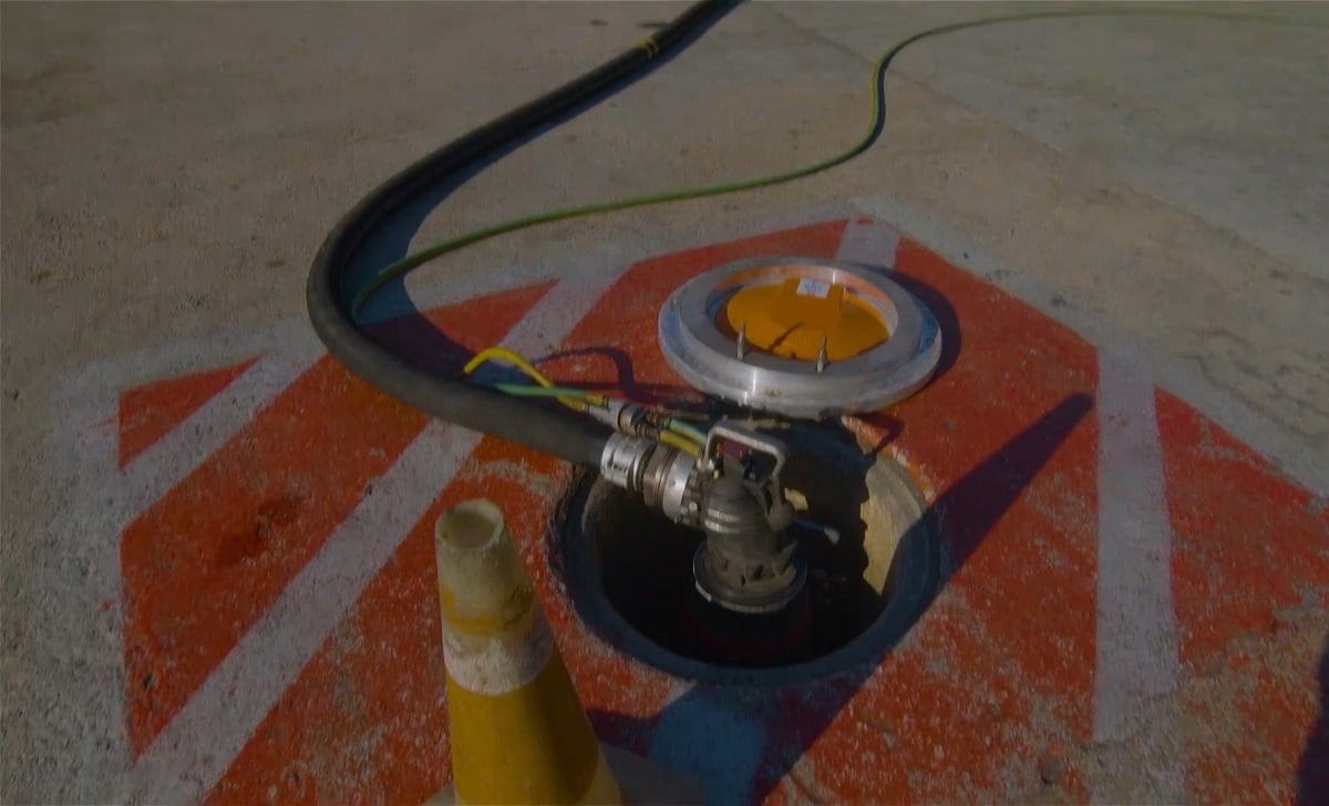 Depósito de combustible en aeropuerto de ECASA.
