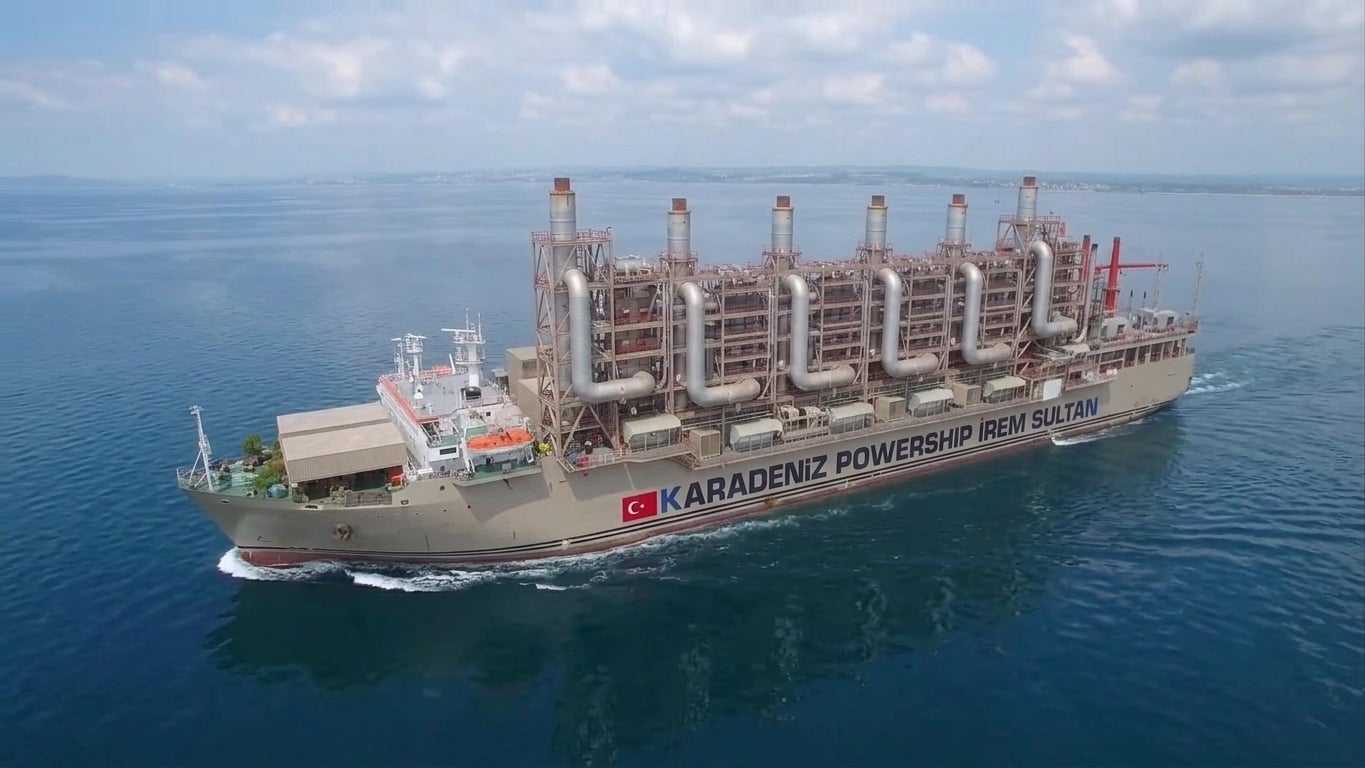 Patana turca en la bahía de La Habana
