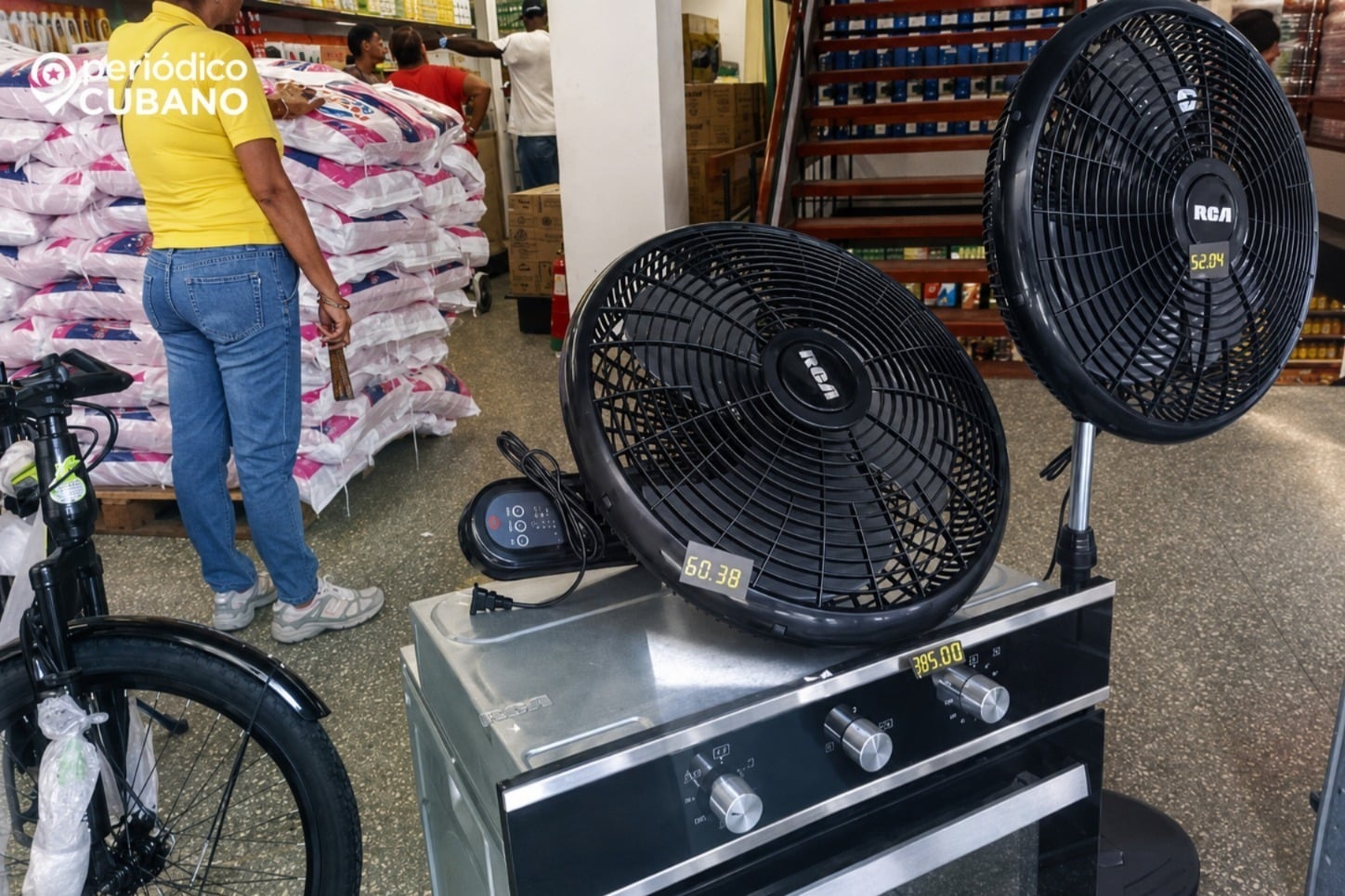 La antigua Casa Mimbre revive como tienda china, pero comprar allí es un lujo