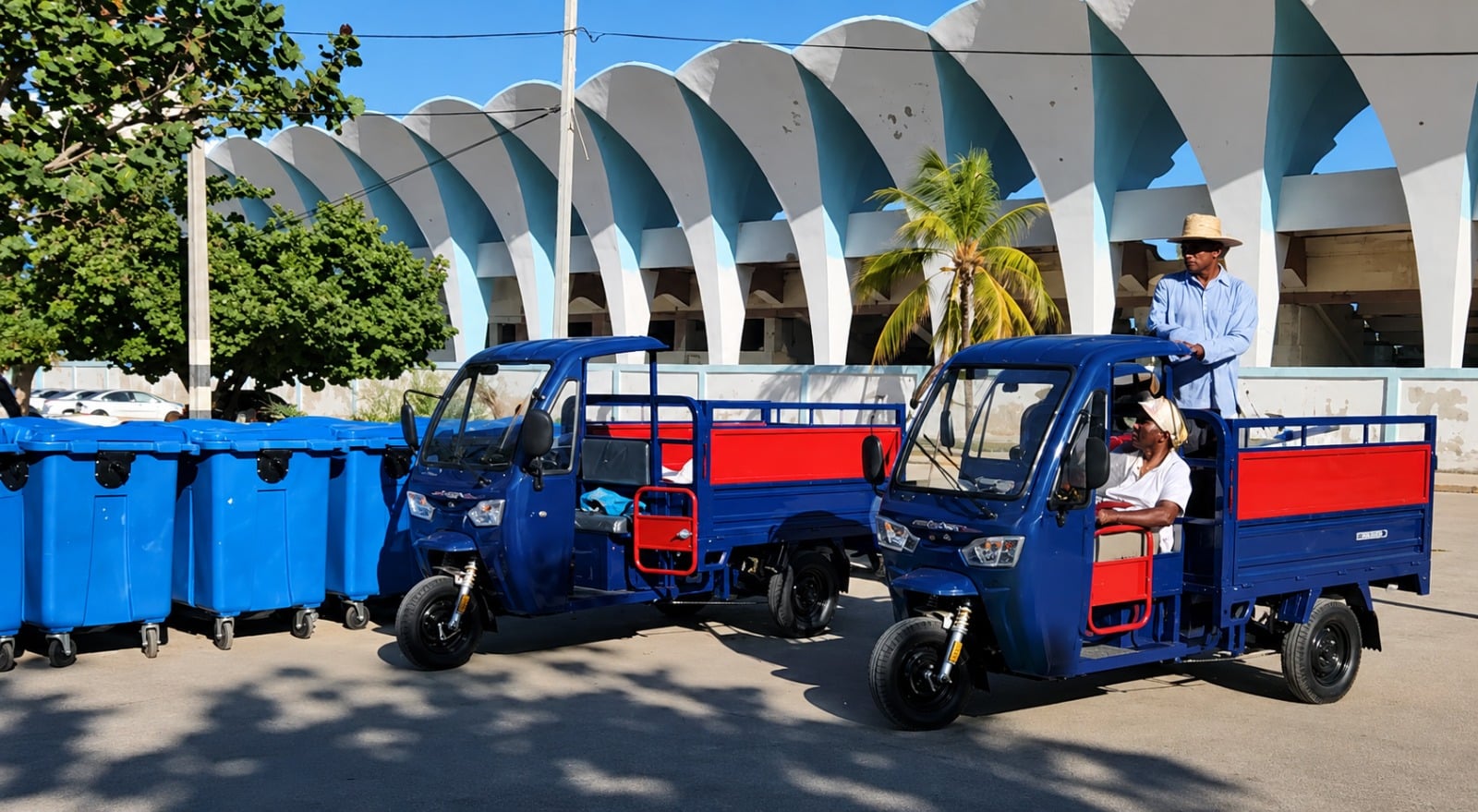 Triciclos eléctricos recogerán basura en La Habana