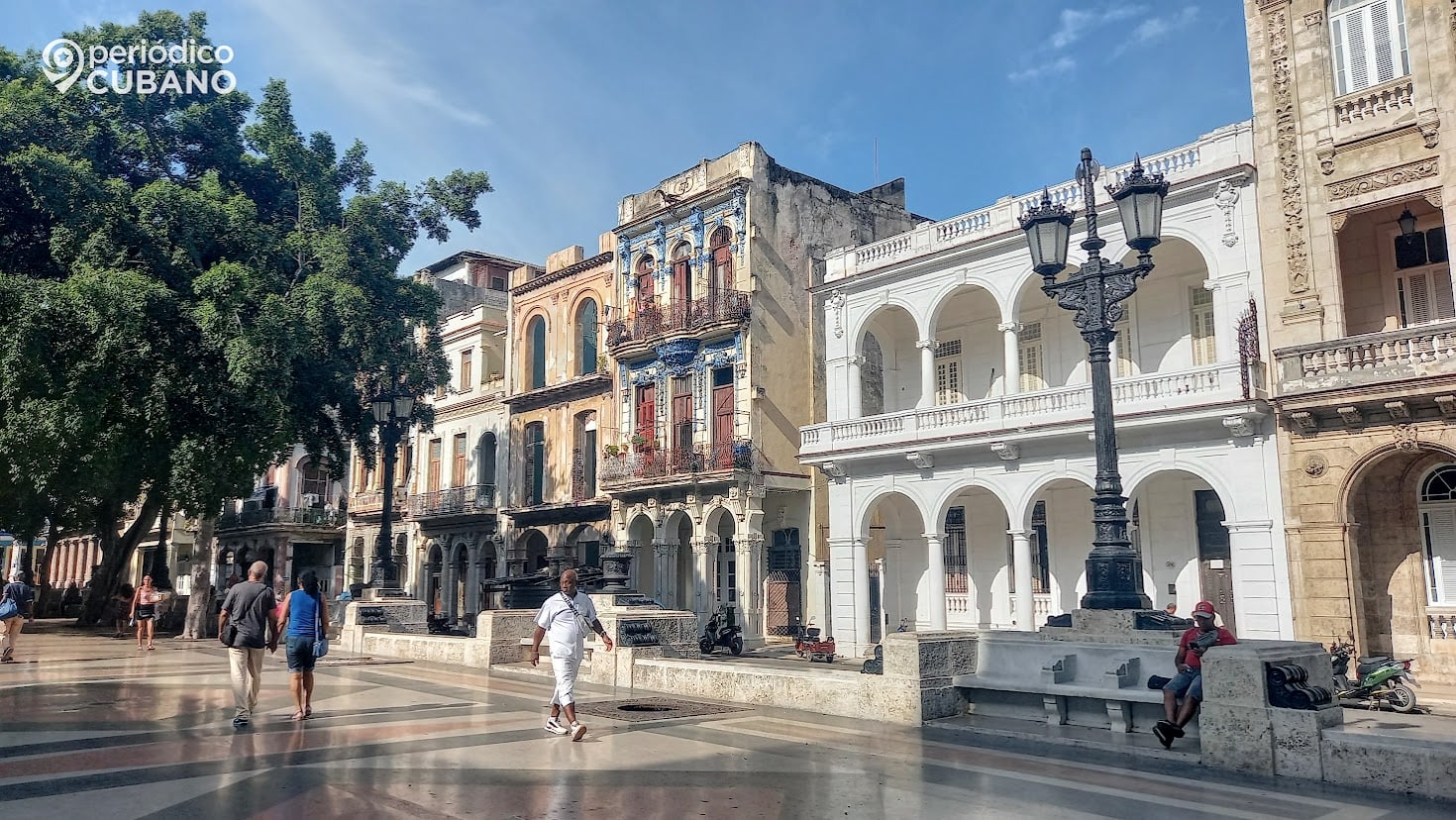 Cubanos en La Habana Vieja