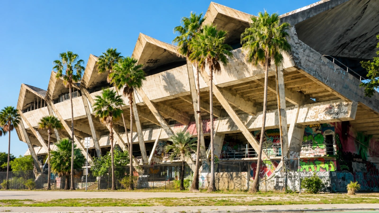 Miami aprueba el rescate del Marine Stadium, la obra del arquitecto cubano Hilario Candela que llevaba décadas abandonada