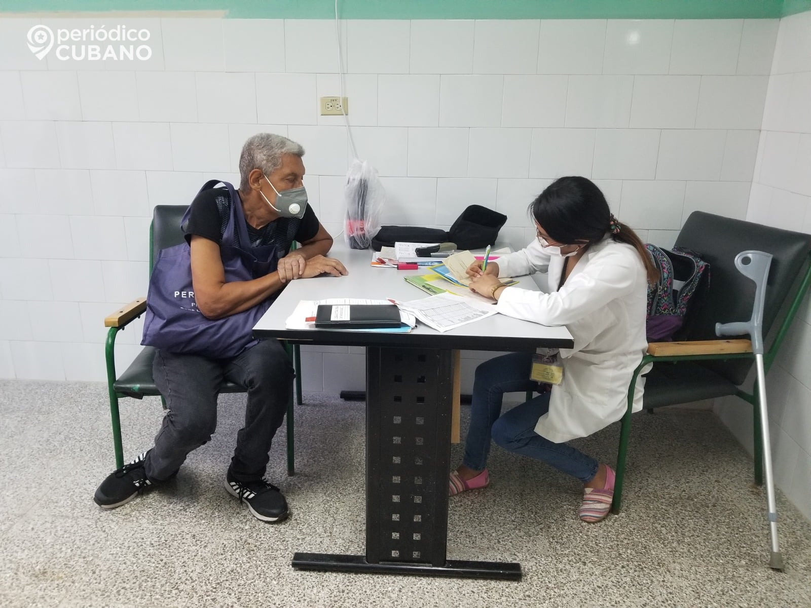 Salen a la luz documentos internos de la misión de médicos cubanos en Botswana