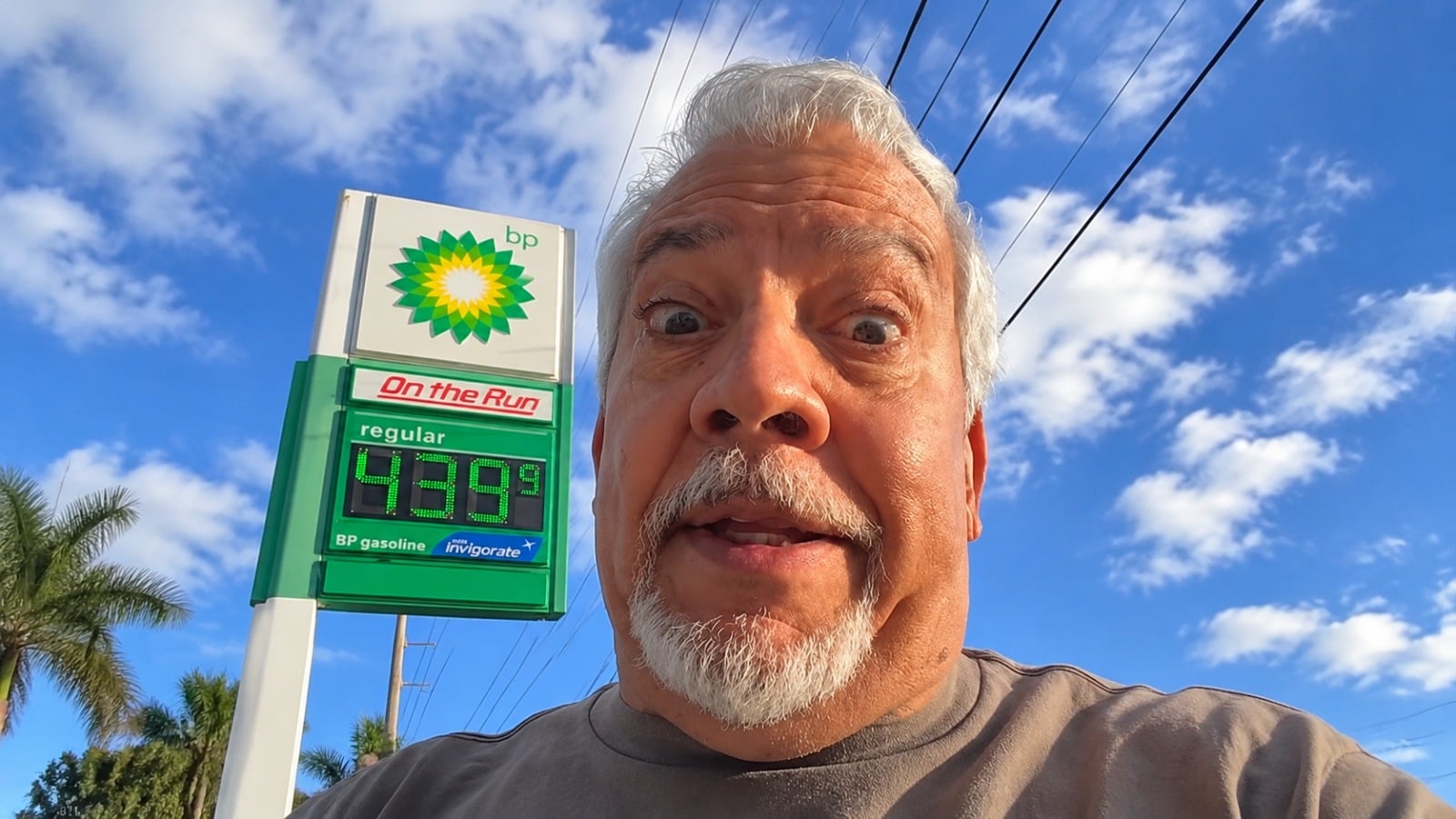 “Yo te pago la gasolina, pero arregla esto”: el reclamo de Armando Tomey a Trump por la crisis de Cuba