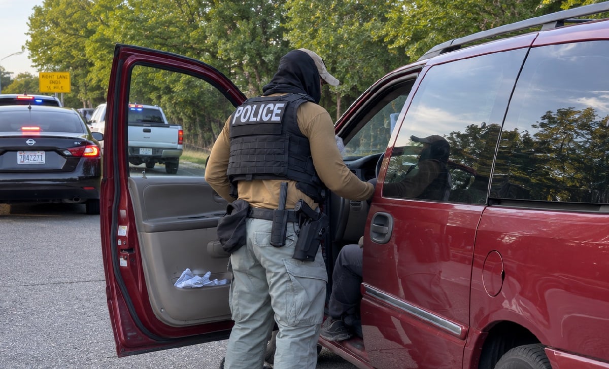 Imagen ilustrativa de una detención de ICE en EEUU.