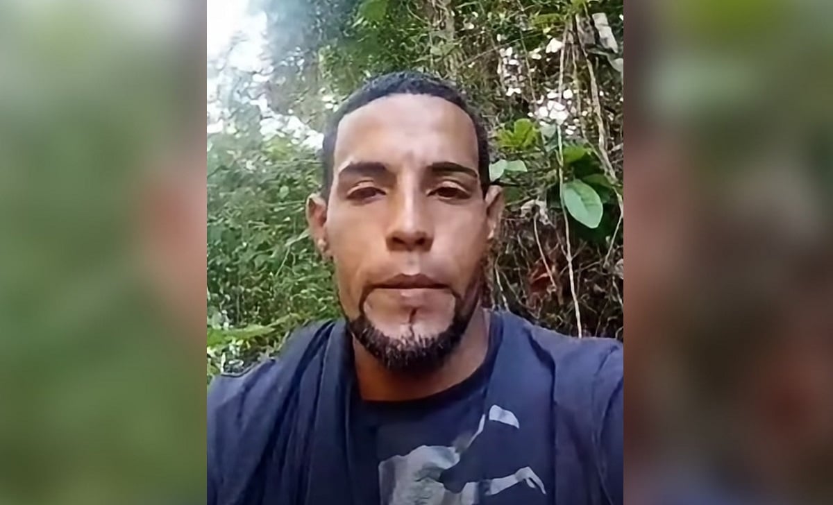 Cubano transmite desde el monte.