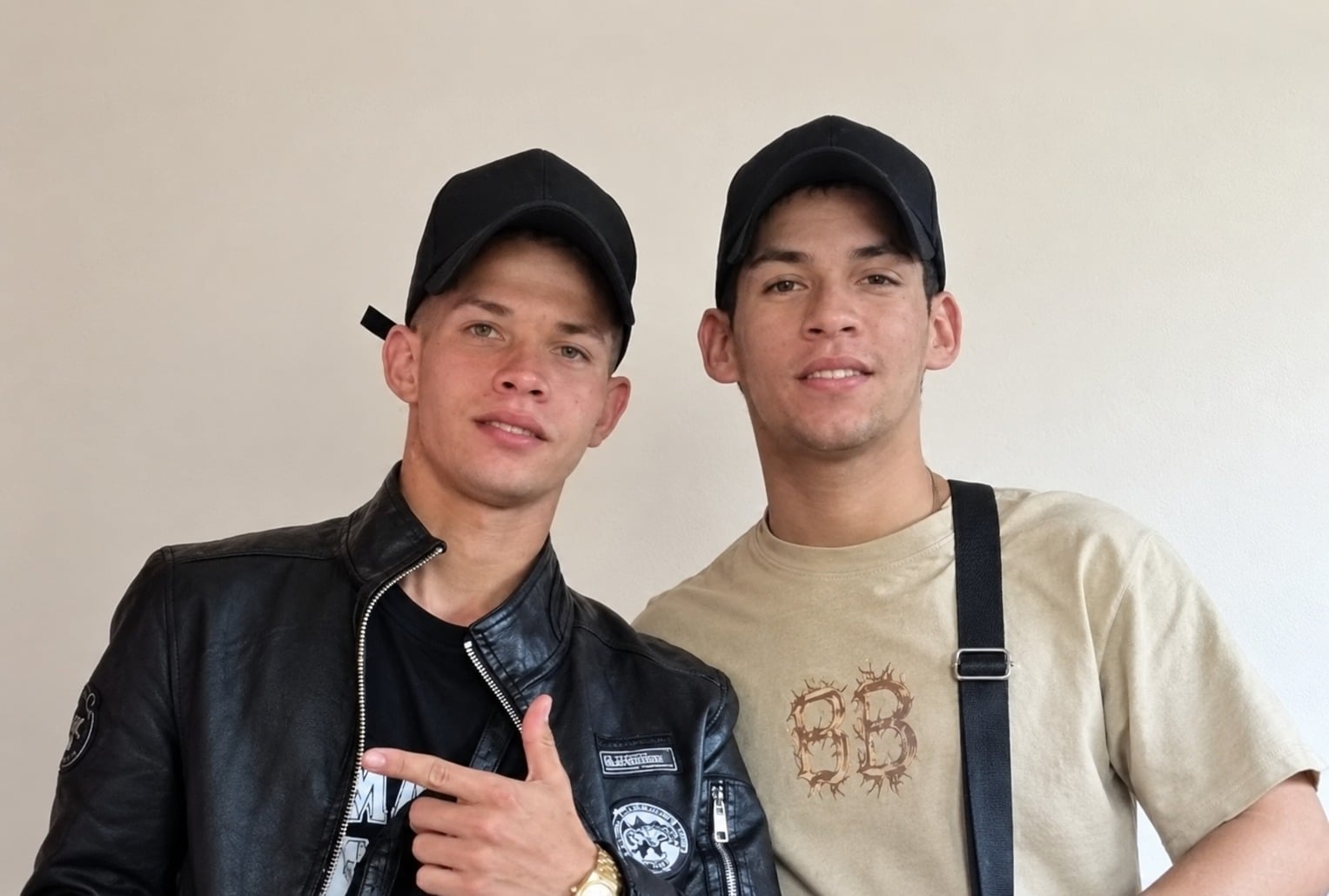 Gemelos cubanos de 23 años mueren en distintos países con meses de diferencia