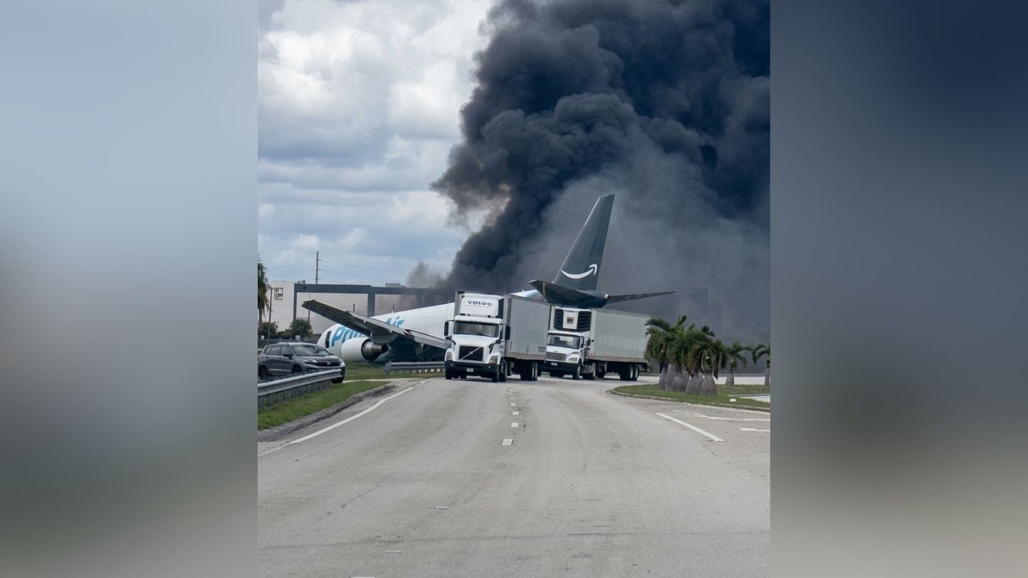 Un avión Boeing 767 sufre un accidente en el Aeropuerto Internacional de Miami