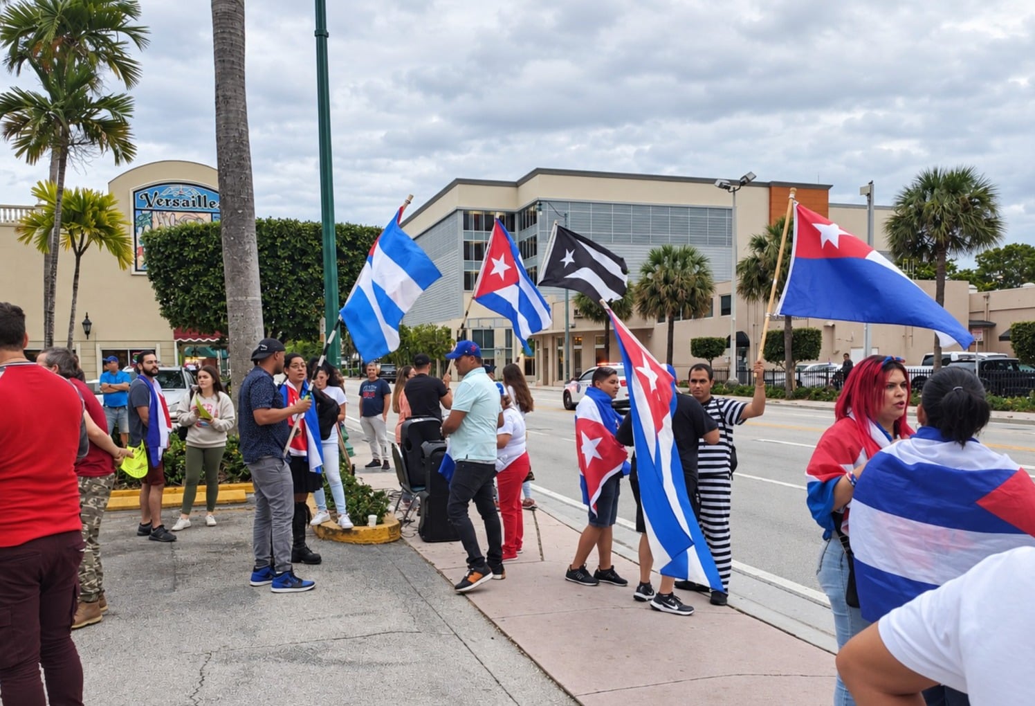 Victoria procesal en la audiencia de cubanos I-220A en Miami