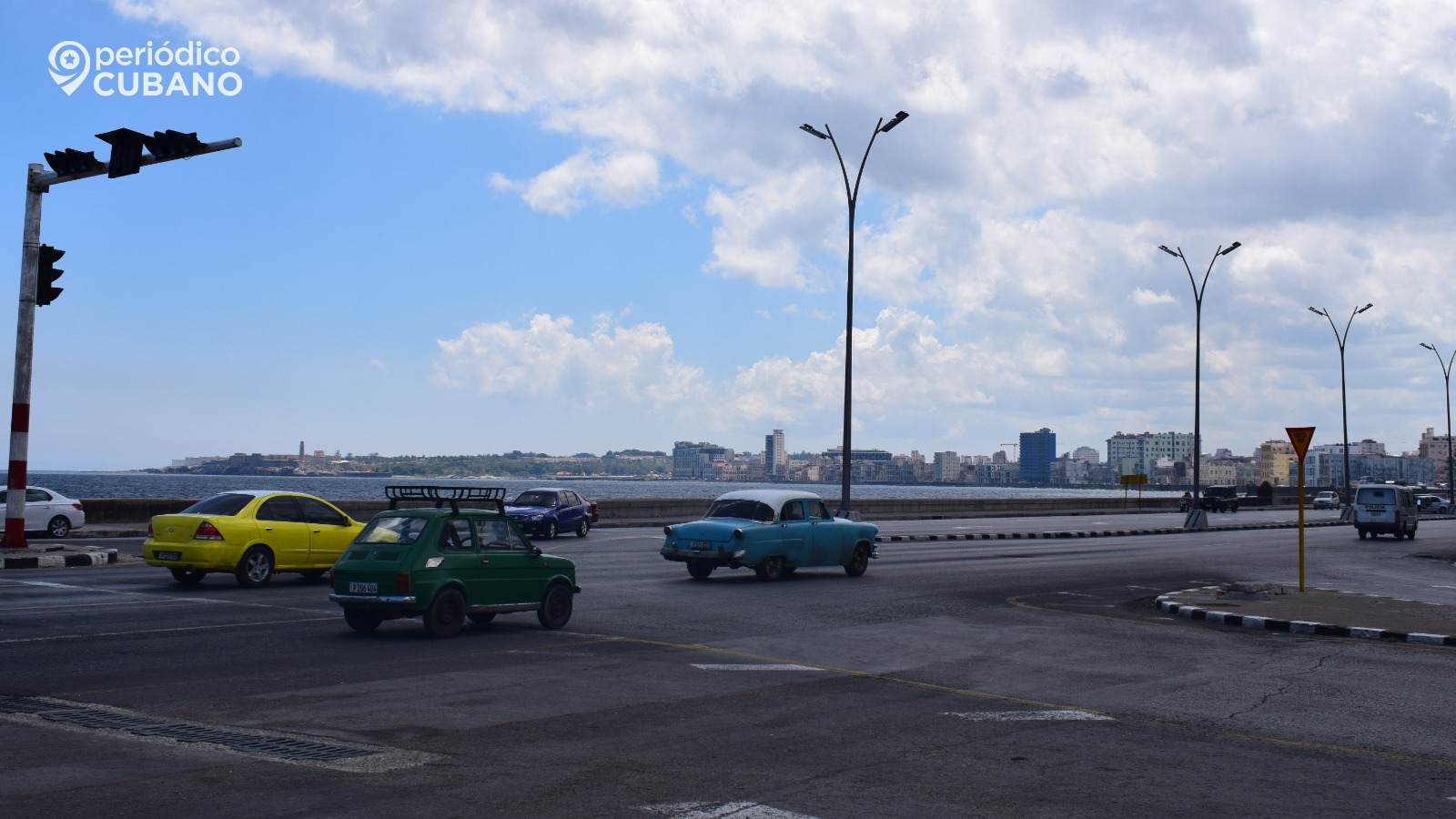 Robo a un niño desata persecución en el Malecón: sospechoso salta al mar para escapar