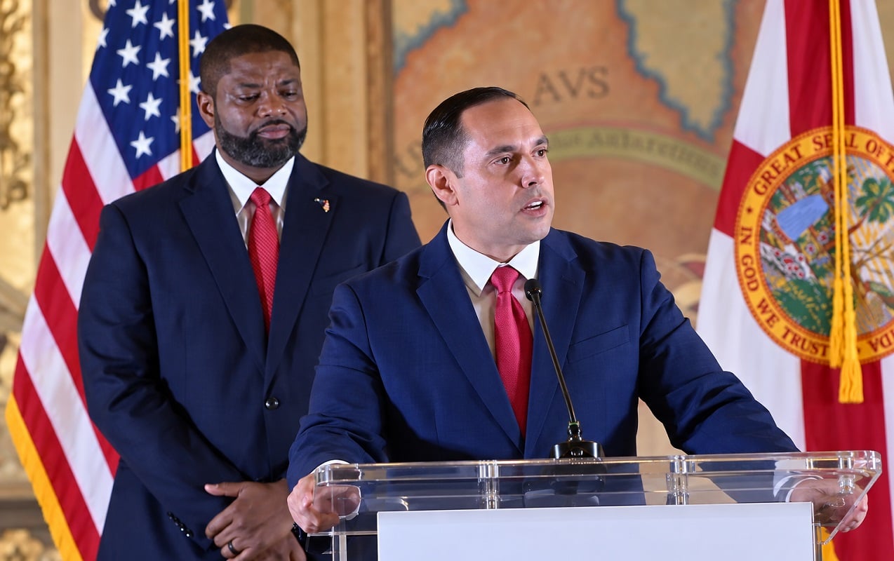 Donals apostó por Ávila como su representante ante la población hispana en Florida.